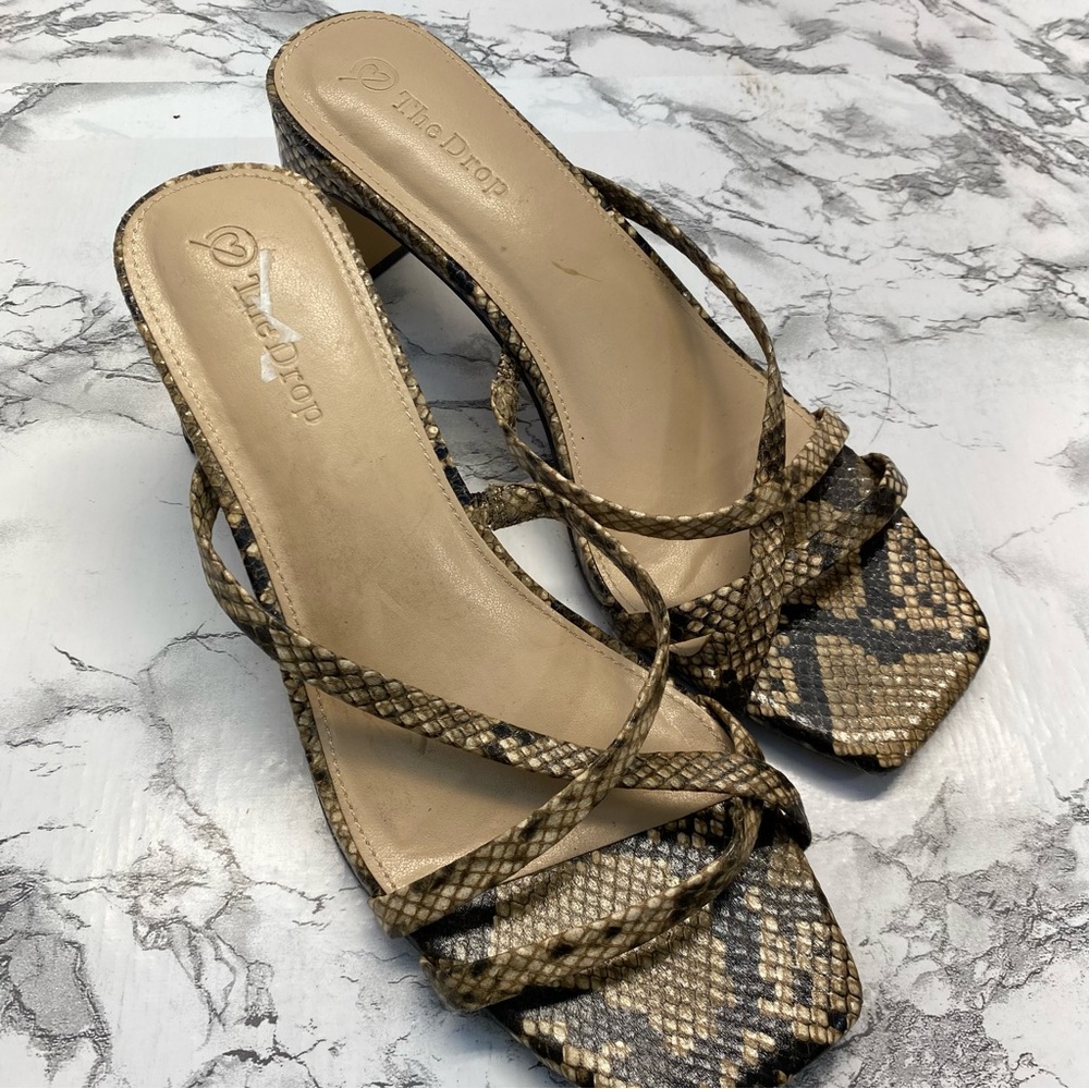 The Drop Snake Python Print Dainty Square 3 inch Block Heels Size 7.5